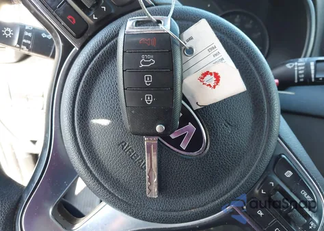 2018 Kia Sportage Lx z USA, uszkodzony, nr VIN KNDPM3AC3J7347750